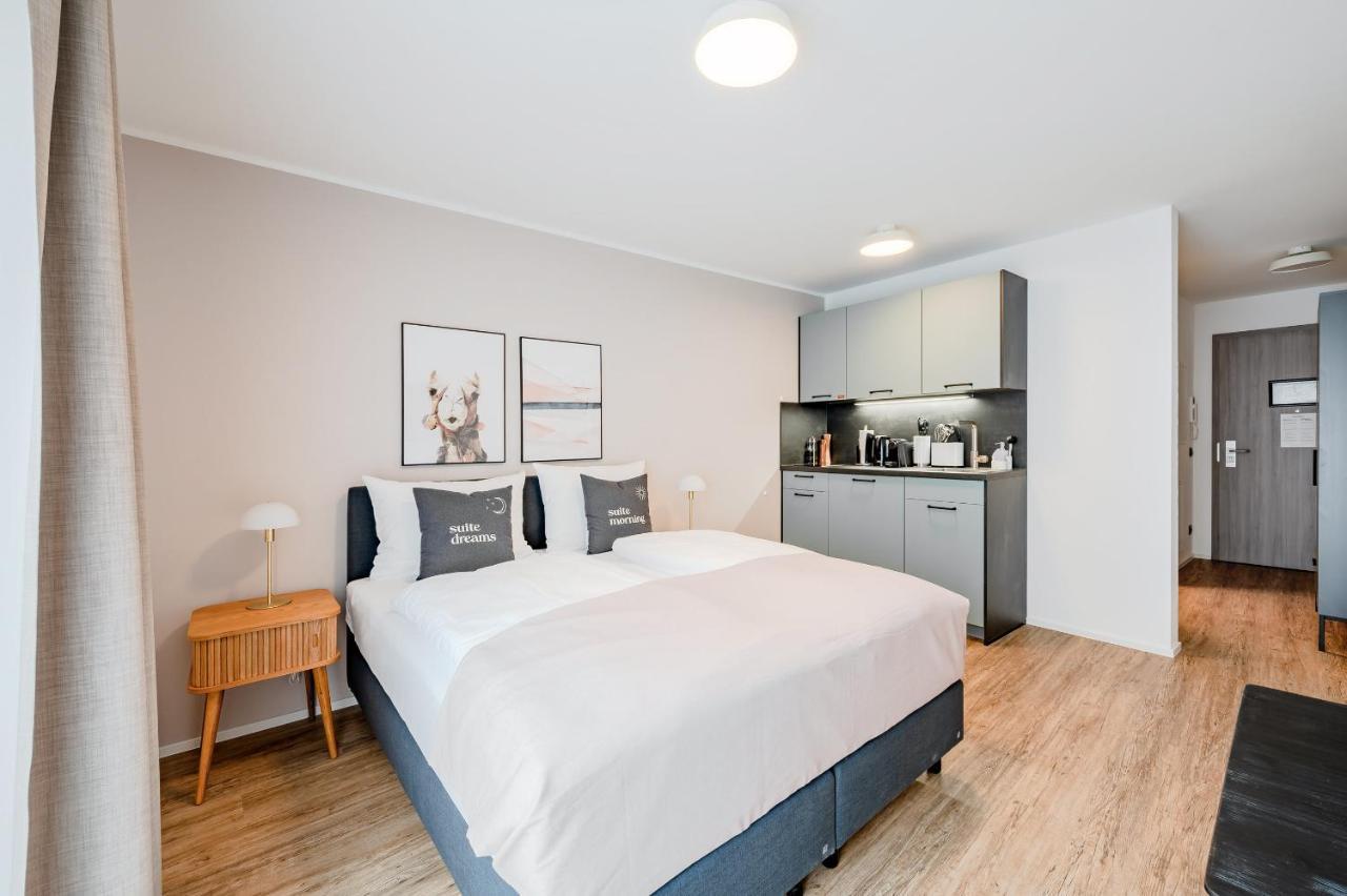 Limehome Metzingen Wilhelmstr Экстерьер фото