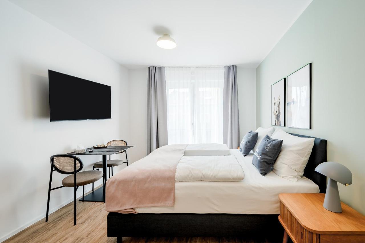 Limehome Metzingen Wilhelmstr Экстерьер фото